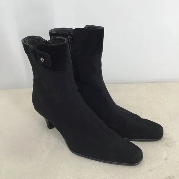 Stuart Weitzman Women’s Ankle Booties Neoprene Career Kitten Heel Size 7N - Picture 3 of 11